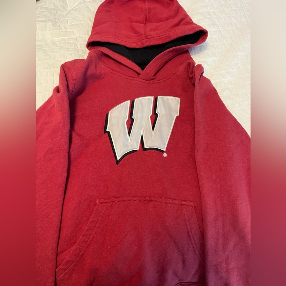 Wisconsin Badgers Hoodie